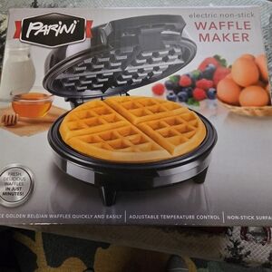 Parini Black Electric Waffle Maker